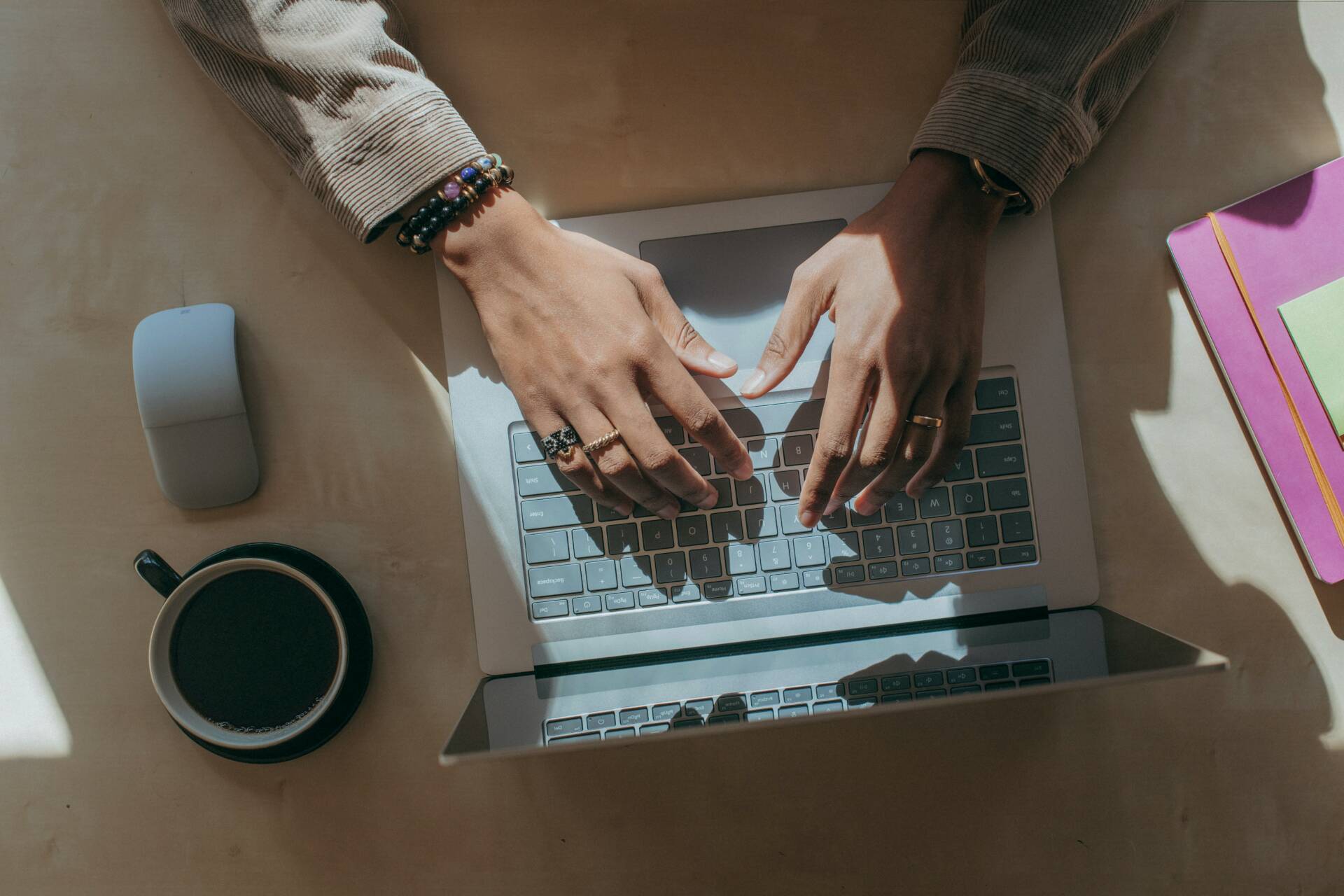 How Technology Is Reshaping the Way We Live and Work in the 21st ...